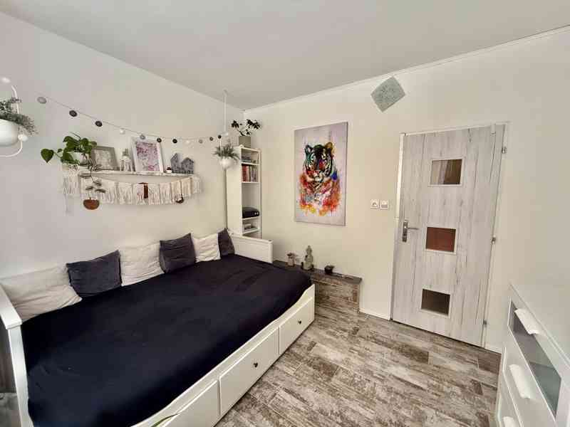 Byt 2+kk v Lokti - foto 2