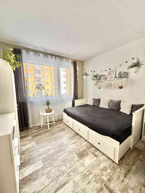 Byt 2+kk v Lokti - foto 4