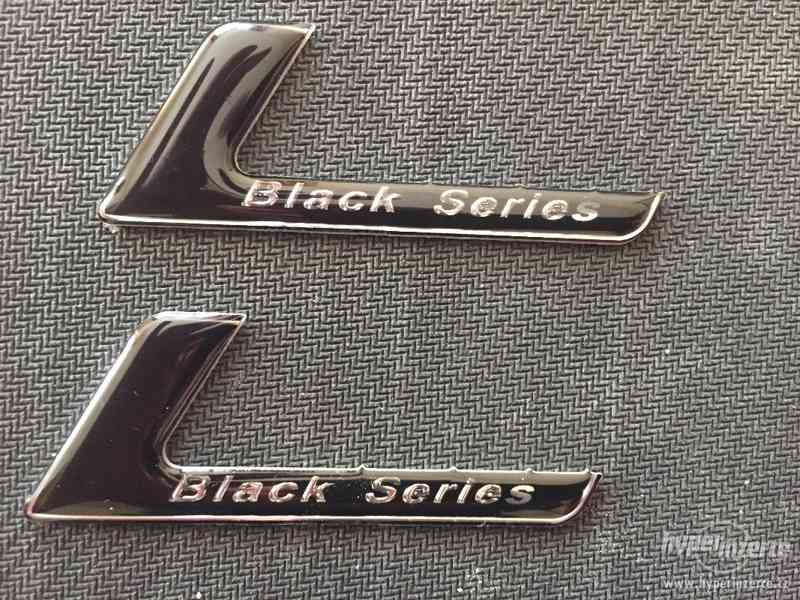 2 nová kovová samolepící označení Black Series