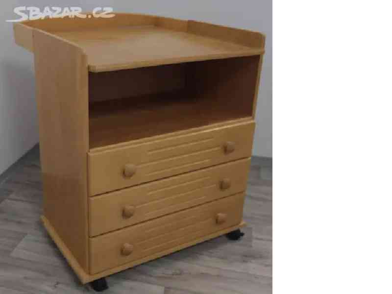dětská dřevěná komoda s přebalovacím pultem Eryk