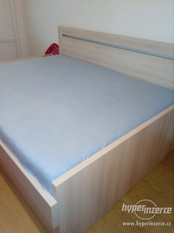 Prodám postel se zdravotní matrací - foto 2