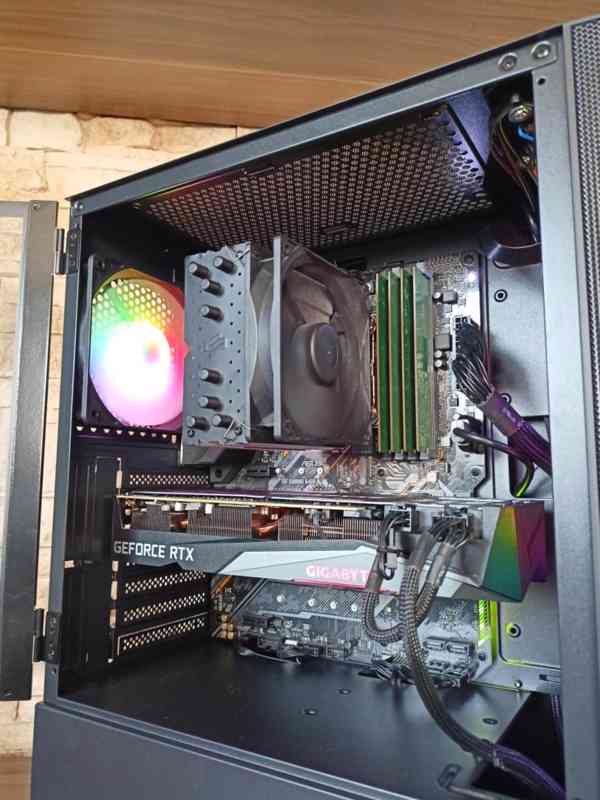 🚀 HERNÍ PC INTEL i7-10700KF, 32GB RAM, RTX 3070, SSD 🚀 - foto 2