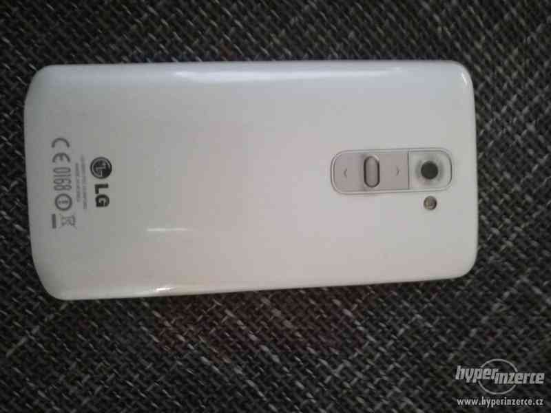Mobilni telefon LG G2 - foto 3