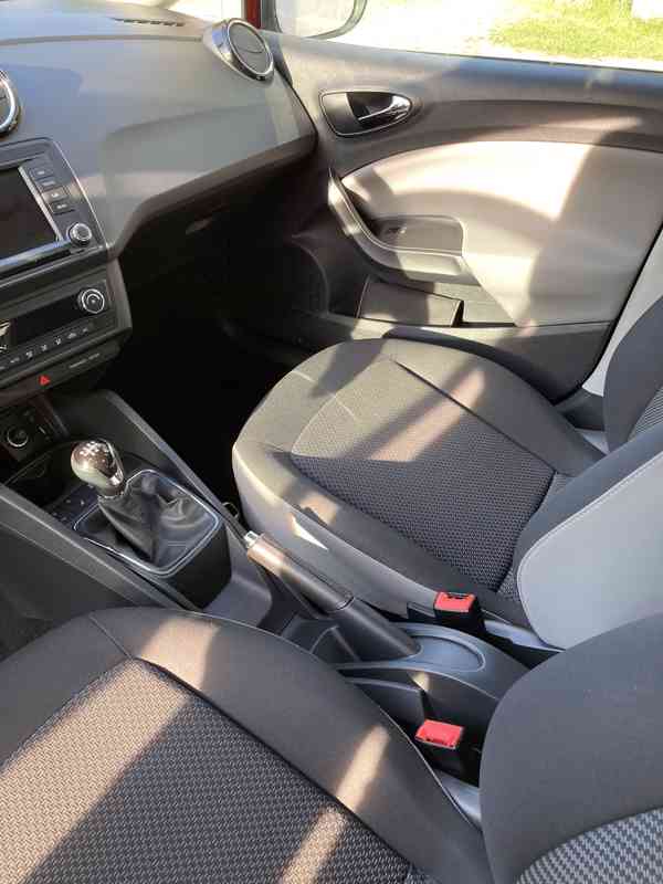 Seat Ibiza 1.4 TDi 77kw - foto 6