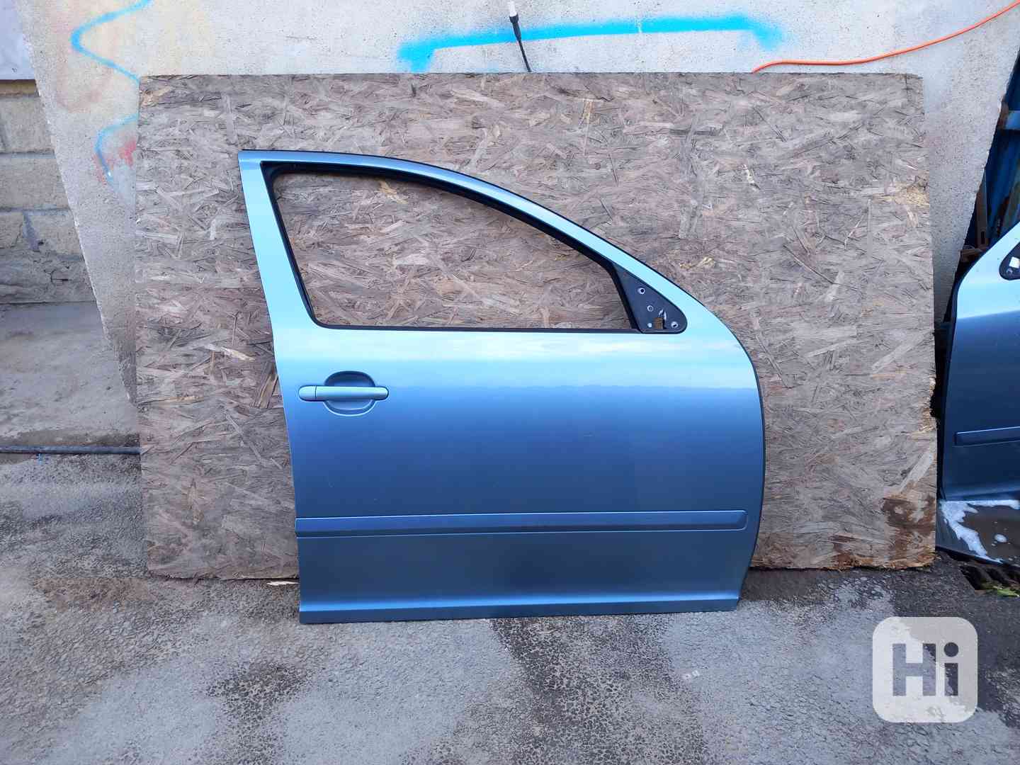 Pravé přední dveře Octavia 2, barva 9154 - foto 1