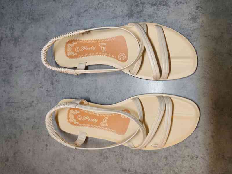 Dámské páskové sandály  - foto 3