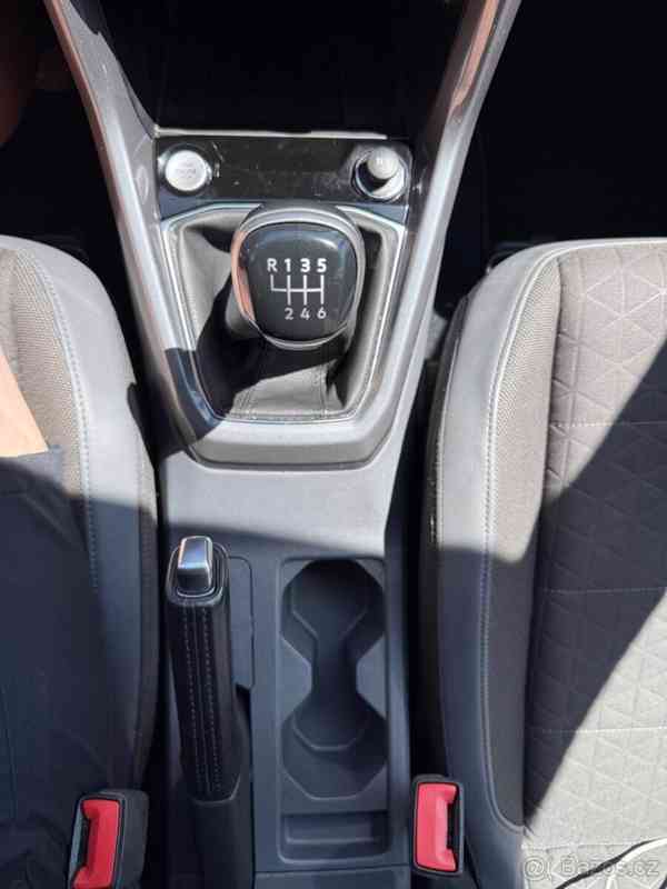 Volkswagen T-Cross 1,0   TSI 115k Style - foto 14