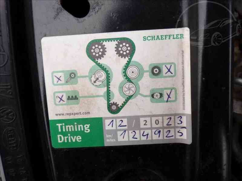 Vw Caddy 2,0 TDI-103KW MAXI,SERVISNÍ KNIHA - foto 14