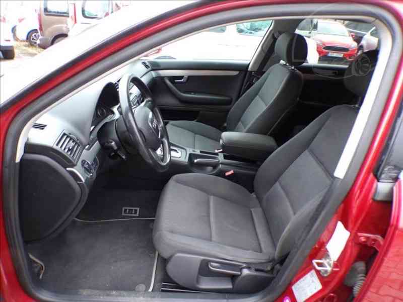 Audi A4 Avant 2,0 i AUTOMAT - foto 8