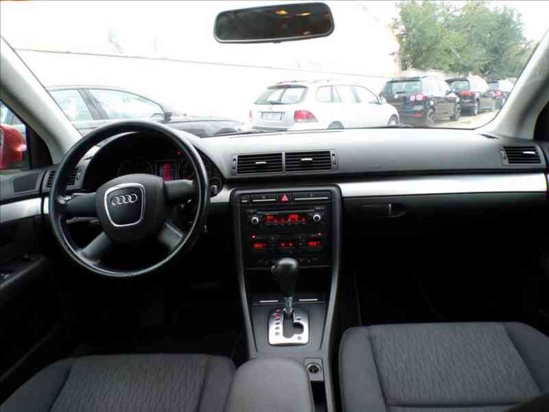 Audi A4 Avant 2,0 i AUTOMAT - foto 5