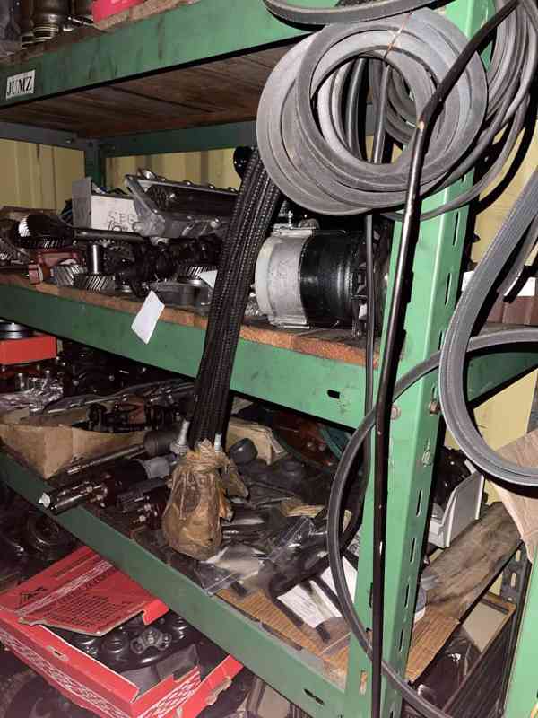Sady na opravy hydraulických válců Bagru Bělarus (Podkop) - foto 17