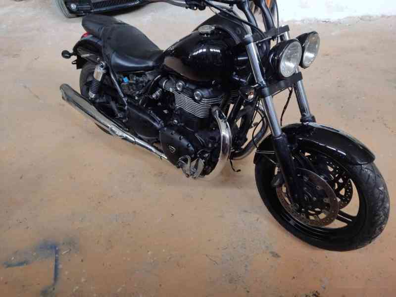 Triumph Thunderbird Storm 1700 2012, 42000km - foto 3