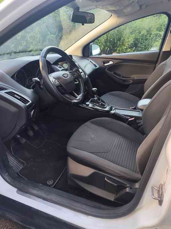 Ford Focus 1.5 TDCi 88kW, Titanium - foto 8
