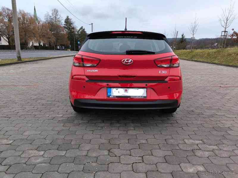 Hyundai i30 1,4 - foto 8