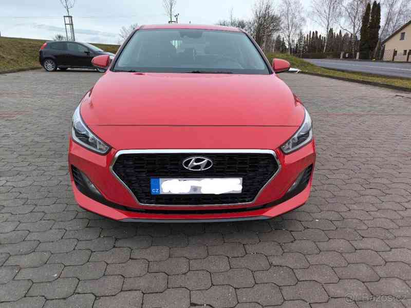 Hyundai i30 1,4 - foto 1