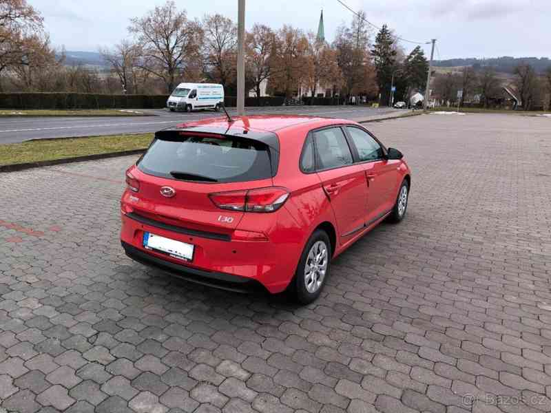 Hyundai i30 1,4 - foto 9