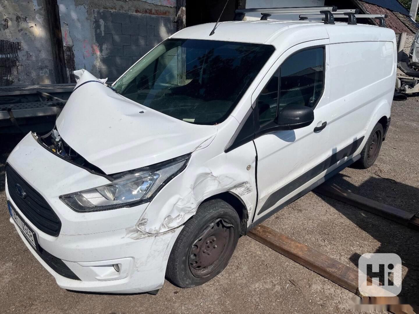 Ford Transit Connect Max 1.5D74kw rok 8.2019 km77.000 - foto 1