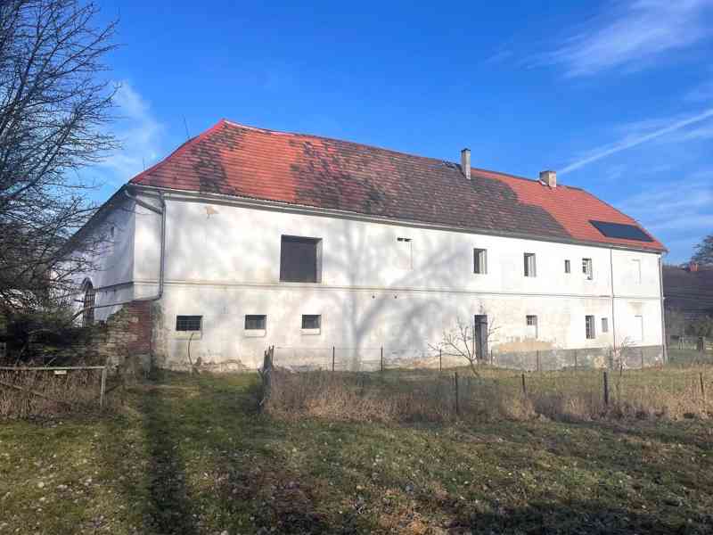 Historická usedlost z r.1886u Máchova jezera–inv.příležitost - foto 5