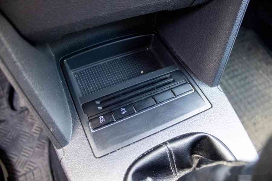 Volkswagen Touran 1.6 TDI BlueMotion Technology Comfortline - foto 18