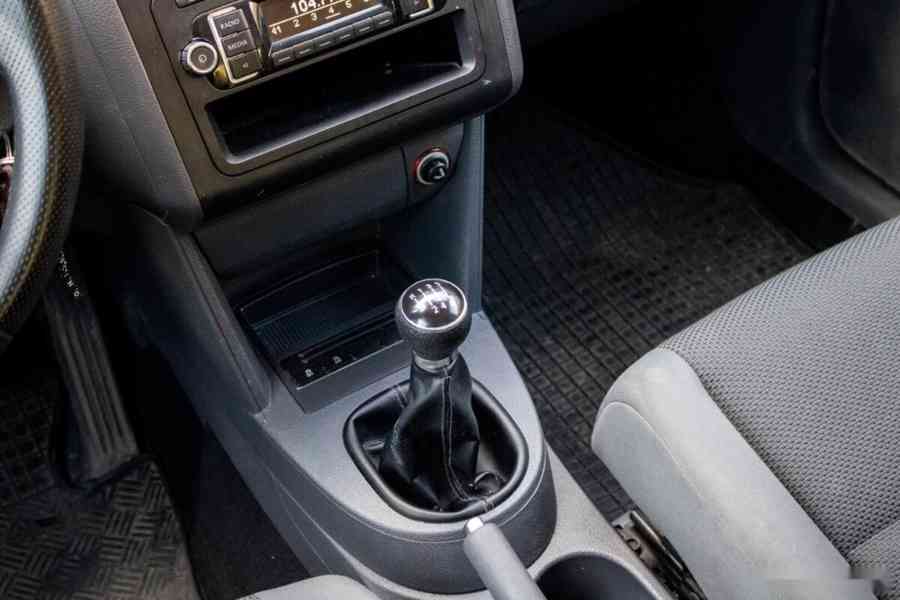 Volkswagen Touran 1.6 TDI BlueMotion Technology Comfortline - foto 16