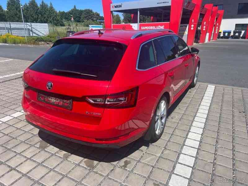 Škoda Superb 2,0   TDI/110kW Style Plus - foto 6