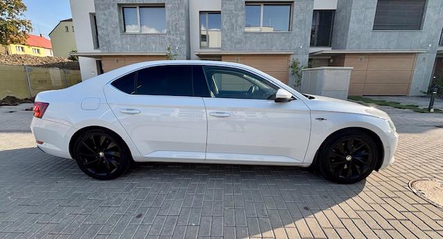 Škoda Superb 3 L&K 2.0 TDI 140kw r.v. 2019 - foto 10