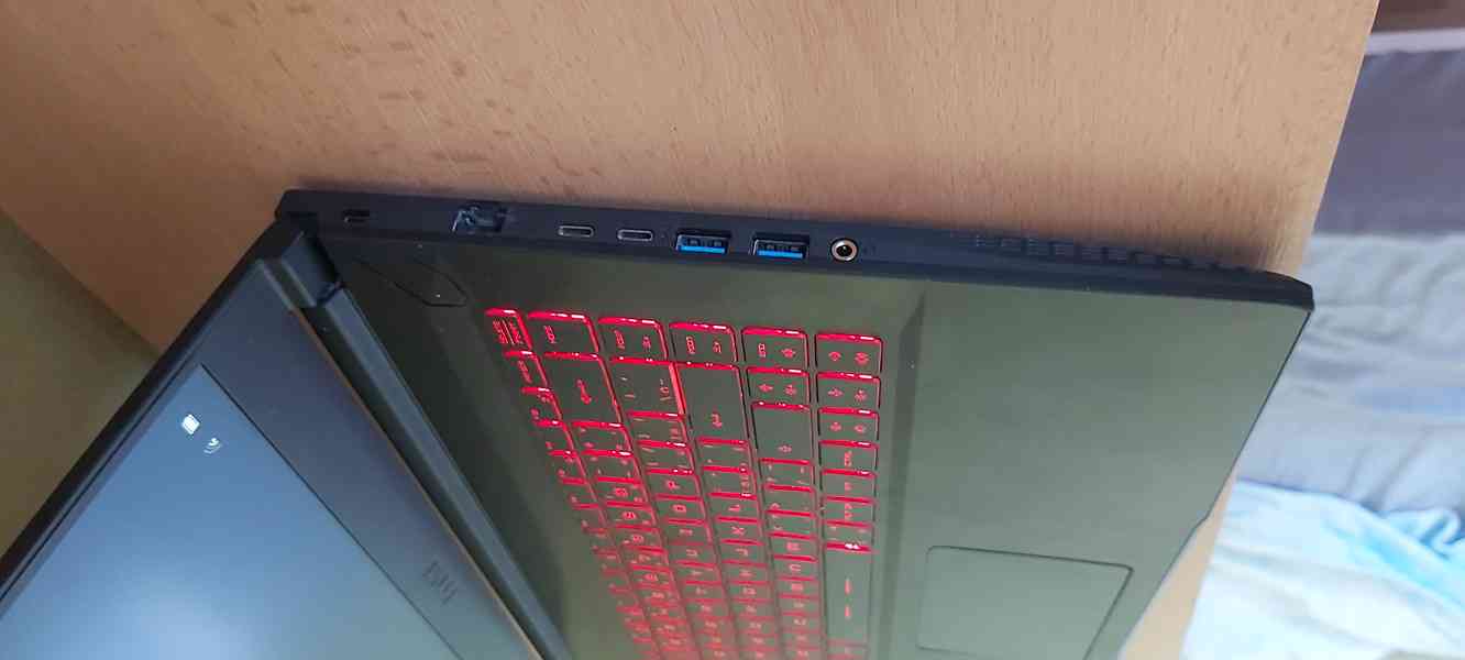 MSI GF65 Thin 9SEXR-290CZ kovový - foto 3
