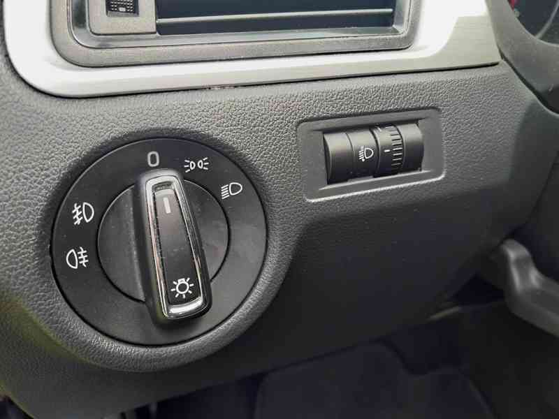 ŠKODA Rapid Spaceback Ambition 1,2 TSI 81 kW - foto 16