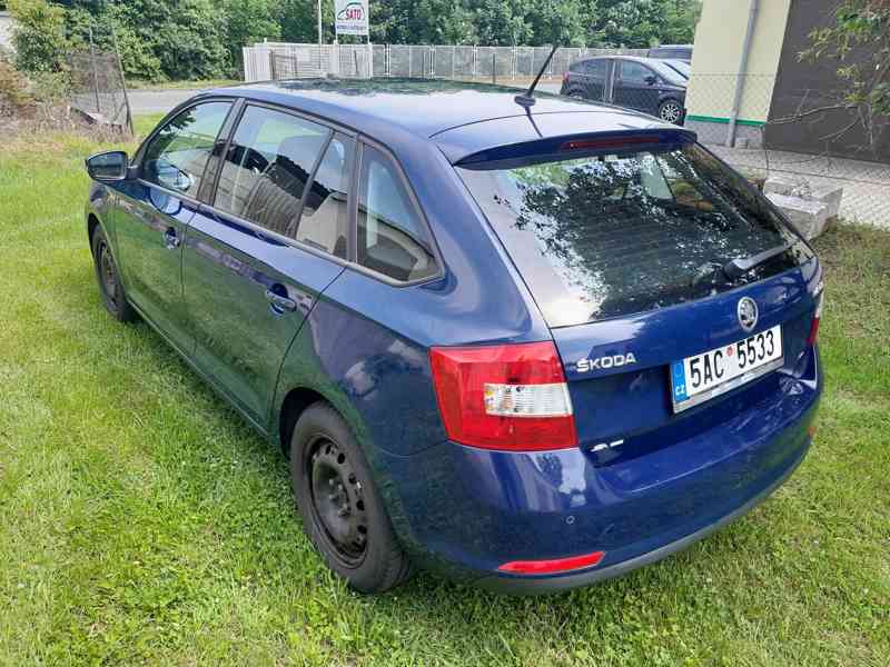 ŠKODA Rapid Spaceback Ambition 1,2 TSI 81 kW - foto 3