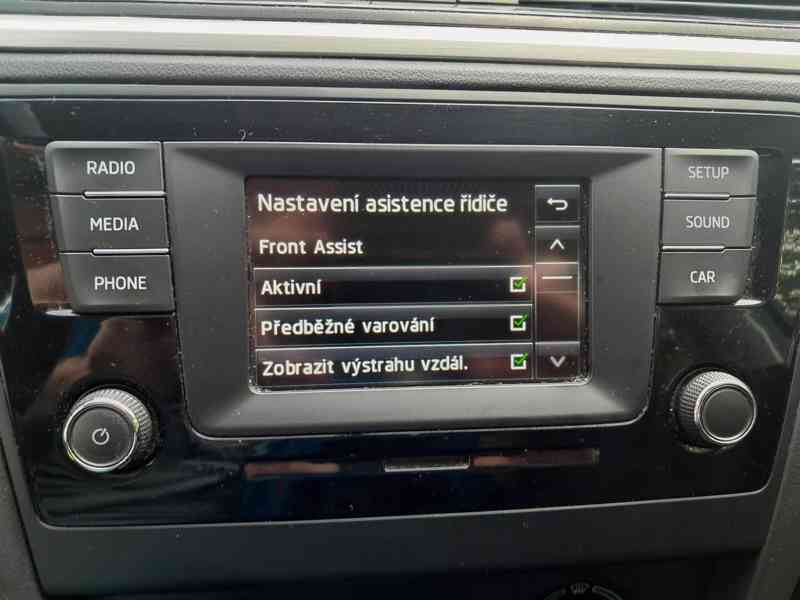 ŠKODA Rapid Spaceback Ambition 1,2 TSI 81 kW - foto 19