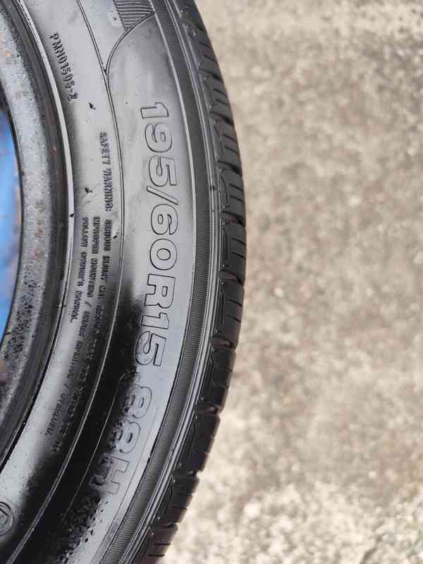 letní pneu 195/60 R 15 Armstrong - foto 2