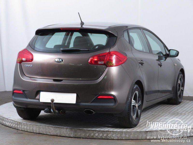 Kia Ceed 1.6 GDI 99kW 1.6, benzín,  2012 - foto 4