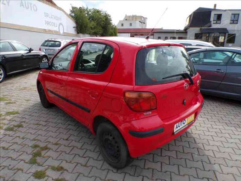 Toyota Yaris 1,0 VVT-i - foto 3