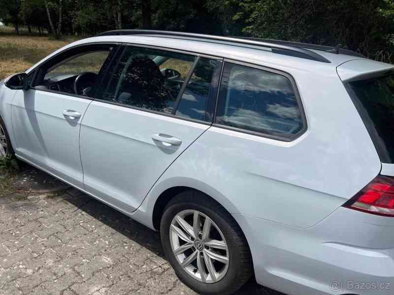 Volkswagen Golf 2,0   7 - foto 2