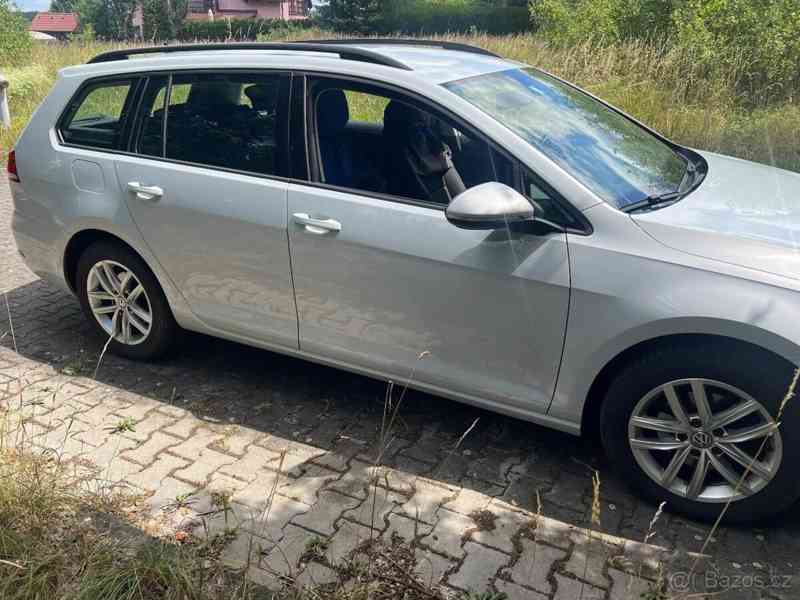 Volkswagen Golf 2,0   7 - foto 7