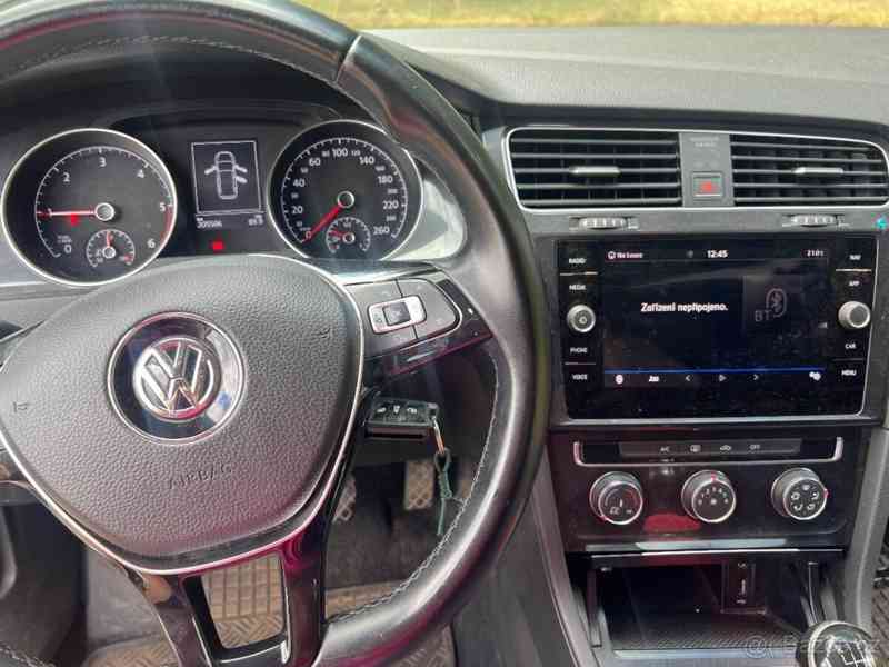 Volkswagen Golf 2,0   7 - foto 3