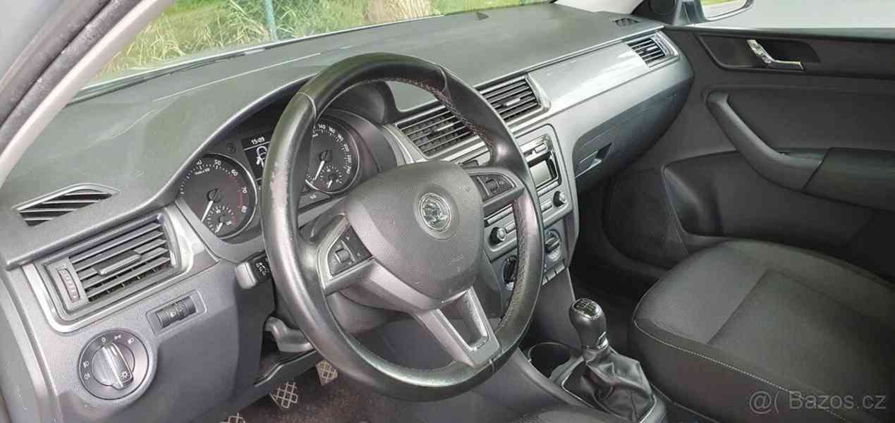 Škoda Rapid 1,2   TSI - foto 8