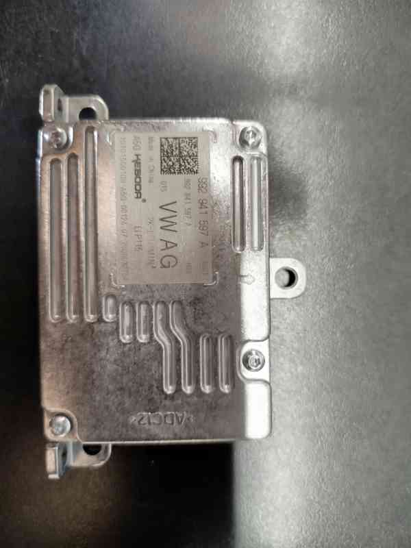 Nová řídicí jednotka LED světlometu Škoda / VW – 992.941.597 - foto 2