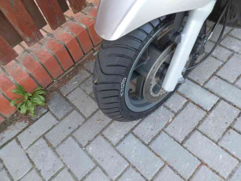 Piaggio X7 125 - foto 4