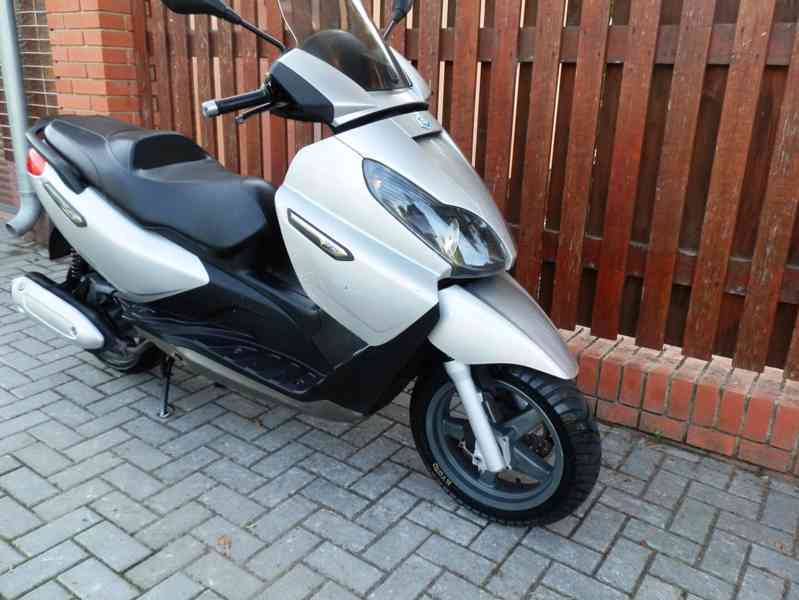 Piaggio X7 125 - foto 15