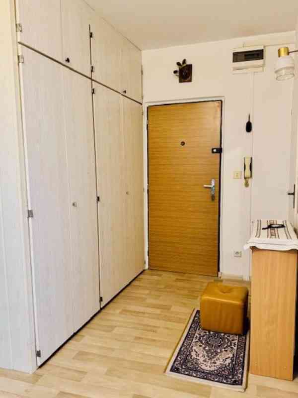Jaroměř - družstevní byt 2+1 se zasklenou lodžií - foto 13