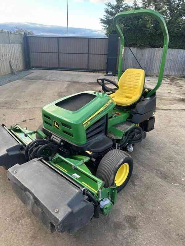 Sekačka, traktor John Deere 26B-5 - foto 3