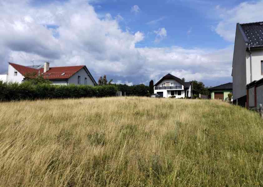 STAVEBNÍ POZEMEK  - foto 6