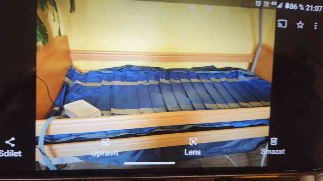 Elektrická polohovací postel s dekubitní matrací  - foto 3
