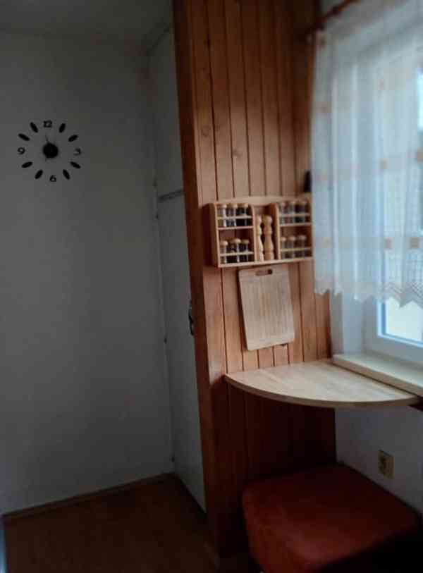 Prodej bytu 2+1 VSETÍN (52m2) - foto 6