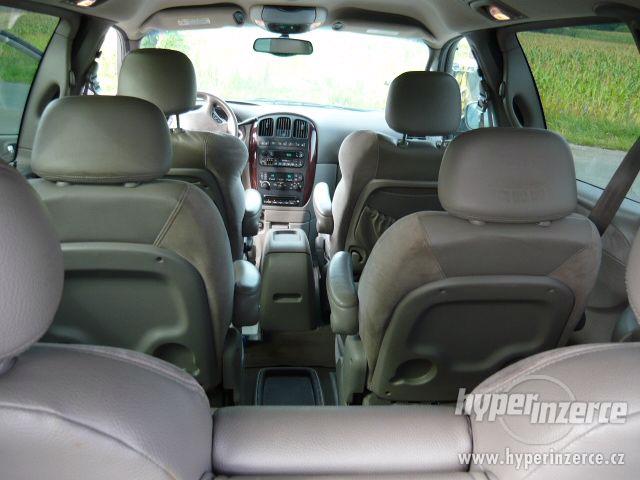Chrysler Town Country 3,8 Limited 2004 - foto 5