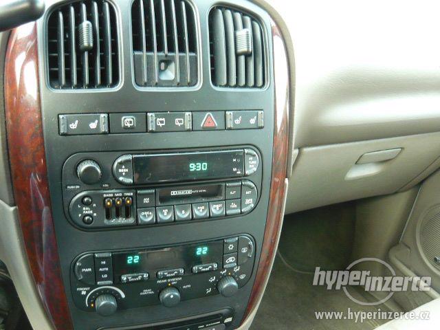Chrysler Town Country 3,8 Limited 2004 - foto 9