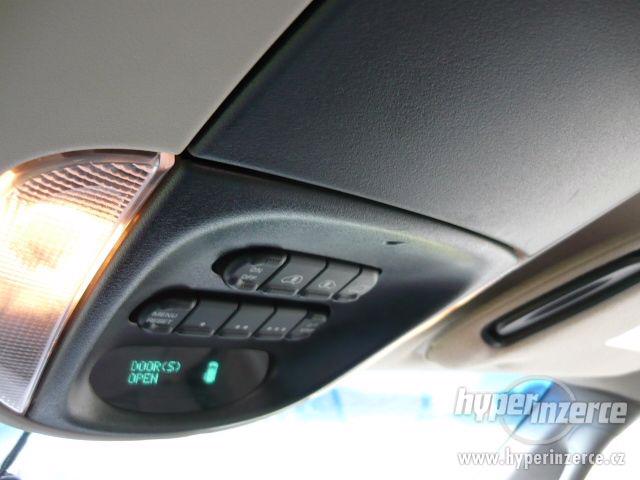 Chrysler Town Country 3,8 Limited 2004 - foto 10