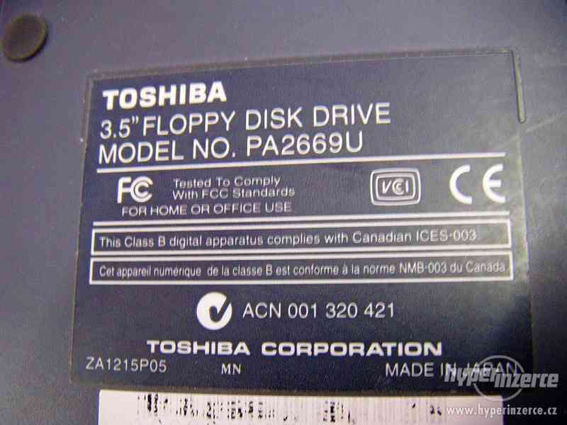 Koupím externí FDD mechaniku k historického notebooku Toshib - foto 2