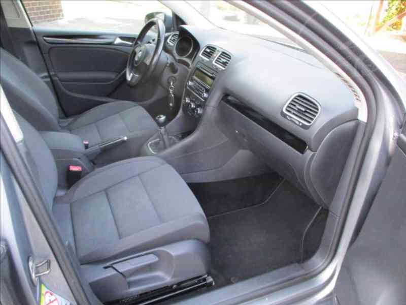 Volkswagen Golf 1,4 16V KLIMA,TEMPOMAT - foto 11